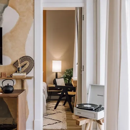 아파트 Mushi - Cozy 1 Bedroom And Terrace In Avenidas Novas 리스본