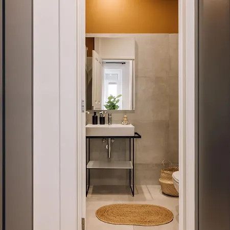 Mushi - Cozy 1 Bedroom And Terrace In Avenidas Novas * 리스본